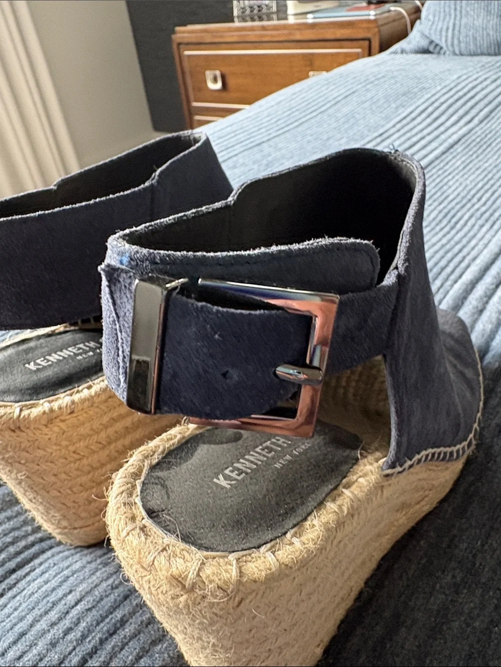 Kenneth Cole like new